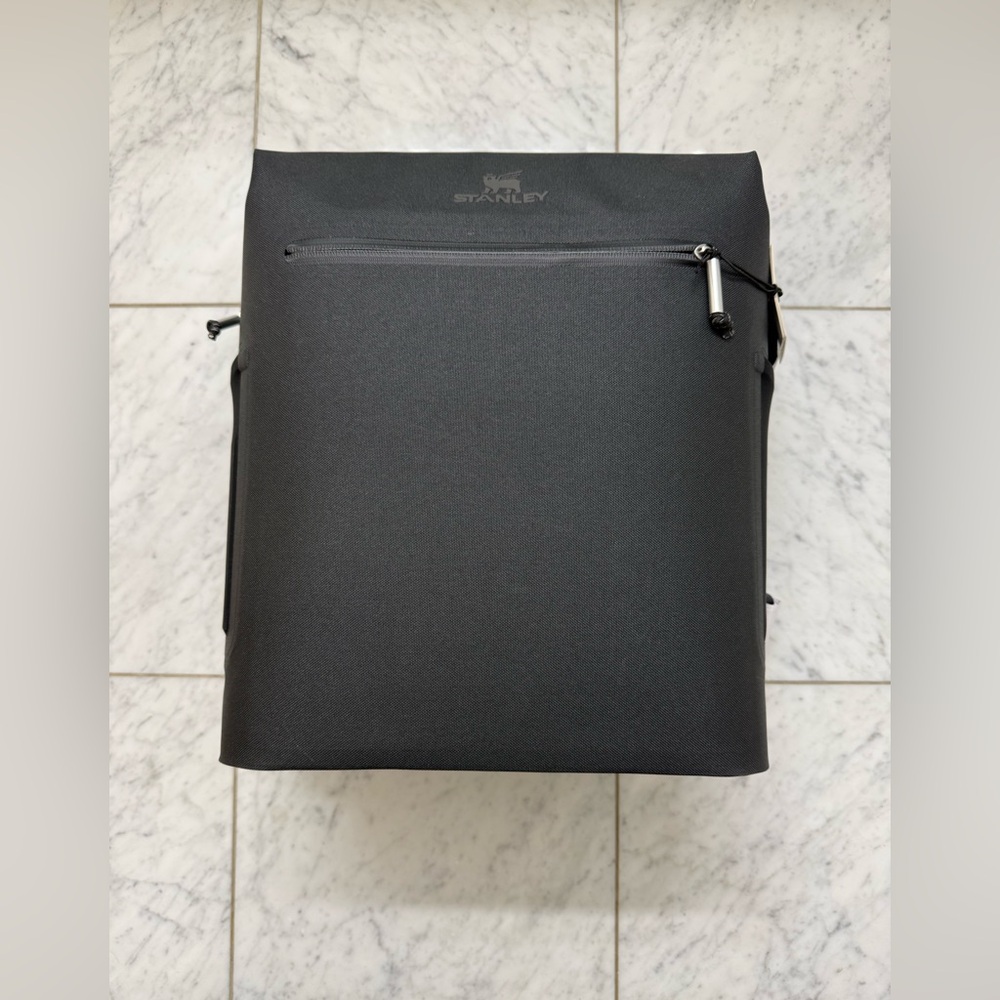 Stanley The All Day Madeleine Midi Cooler Backpack – Jet Black (20-Can)